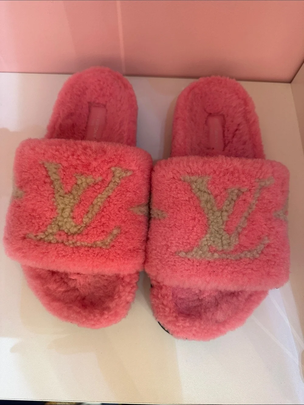 Louis Vuitton Pink Plush Shearling Logo Slides - Picture 2 of 10